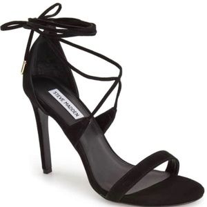 Steve Madden president lace up sandal